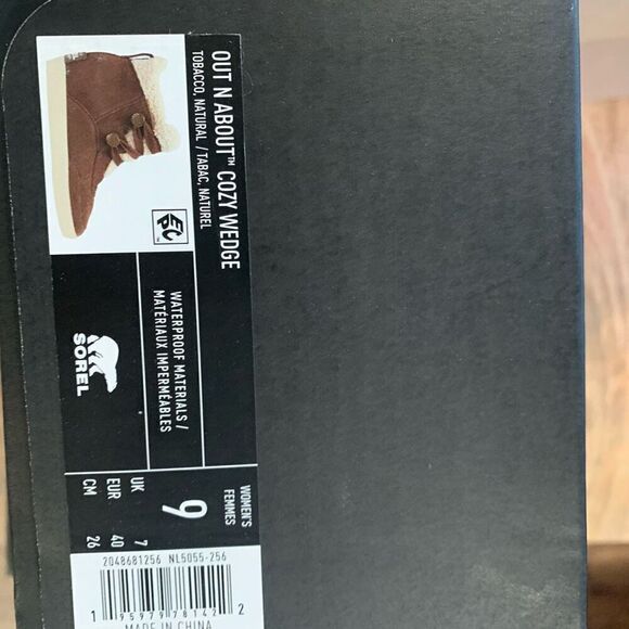 Sorel | Out N About Faux Shearling Booties - Picture 8 of 8